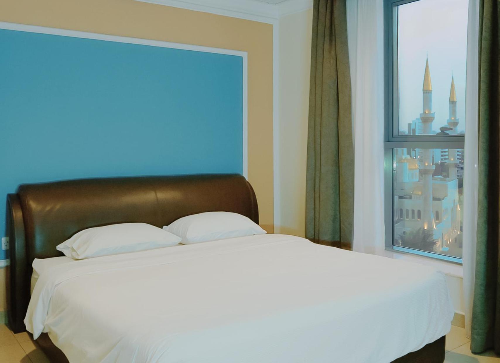 Laguna Hotel Suites Кувейт Екстериор снимка